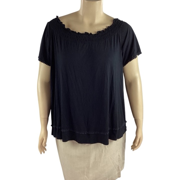 Lane Bryant Black Smocked Neck Short Sleeve Top 18/20 - Picture 1 of 7
